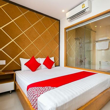 Oyo 231 Thien Cung Hotel Хошимин Экстерьер фото