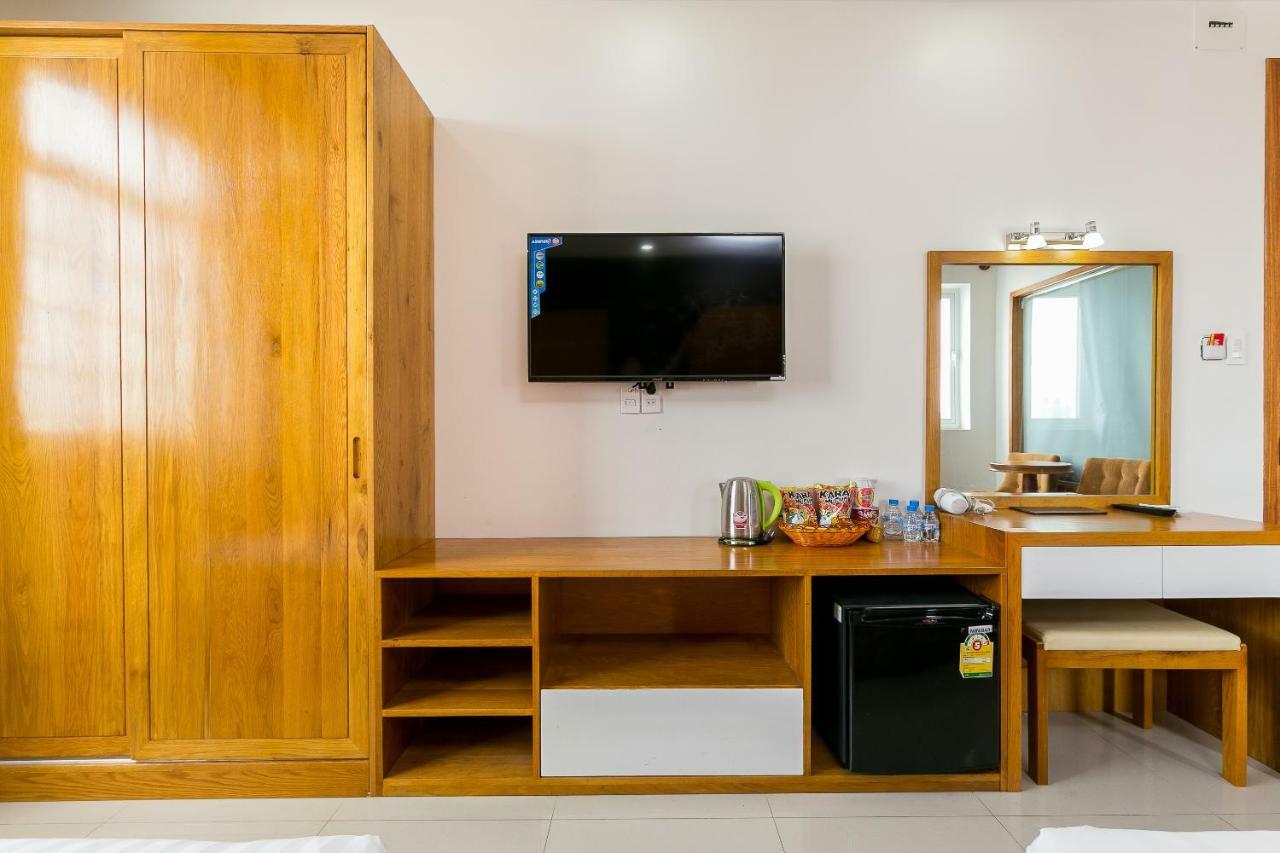 Oyo 231 Thien Cung Hotel Хошимин Экстерьер фото
