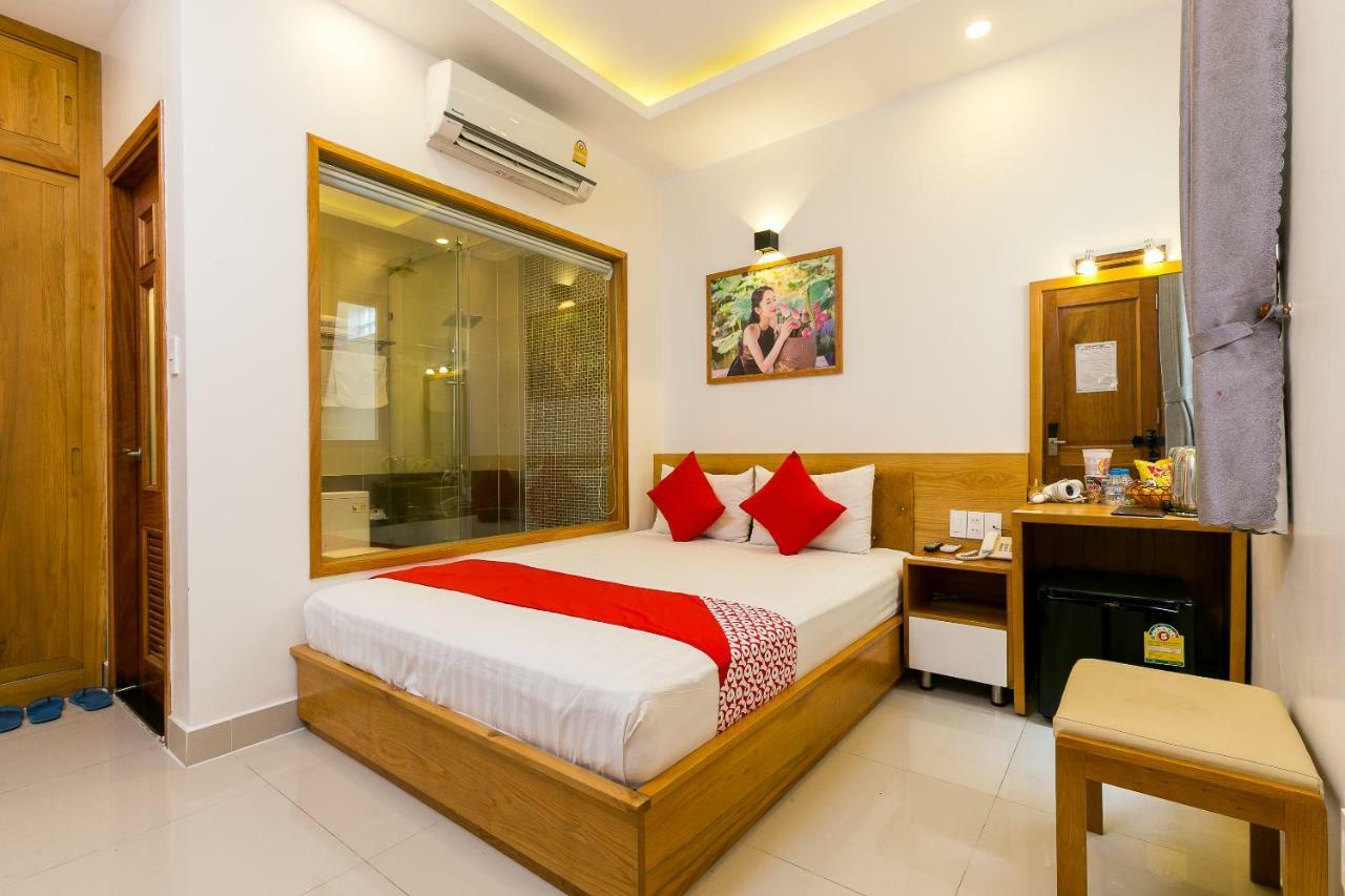 Oyo 231 Thien Cung Hotel Хошимин Экстерьер фото