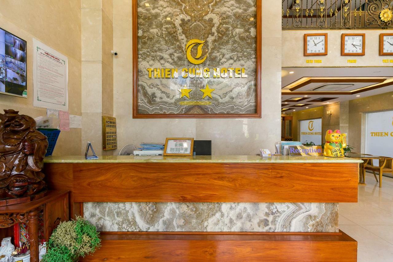 Oyo 231 Thien Cung Hotel Хошимин Экстерьер фото