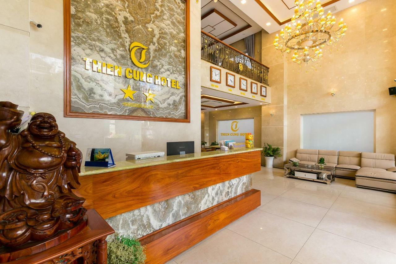 Oyo 231 Thien Cung Hotel Хошимин Экстерьер фото